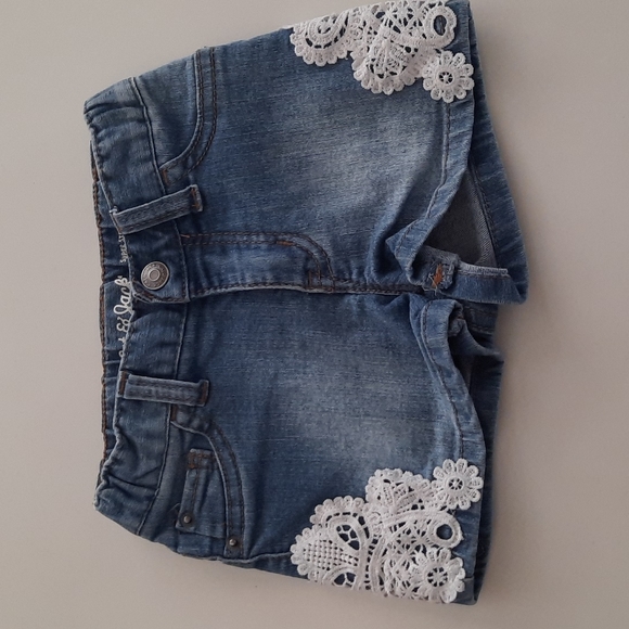 Cat & Jack Other - Shorts by Cat & Jack - Size 3T